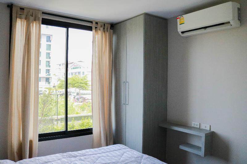Roomquest Bangkok Sukhumvit 107 Samut Prakan Dış mekan fotoğraf